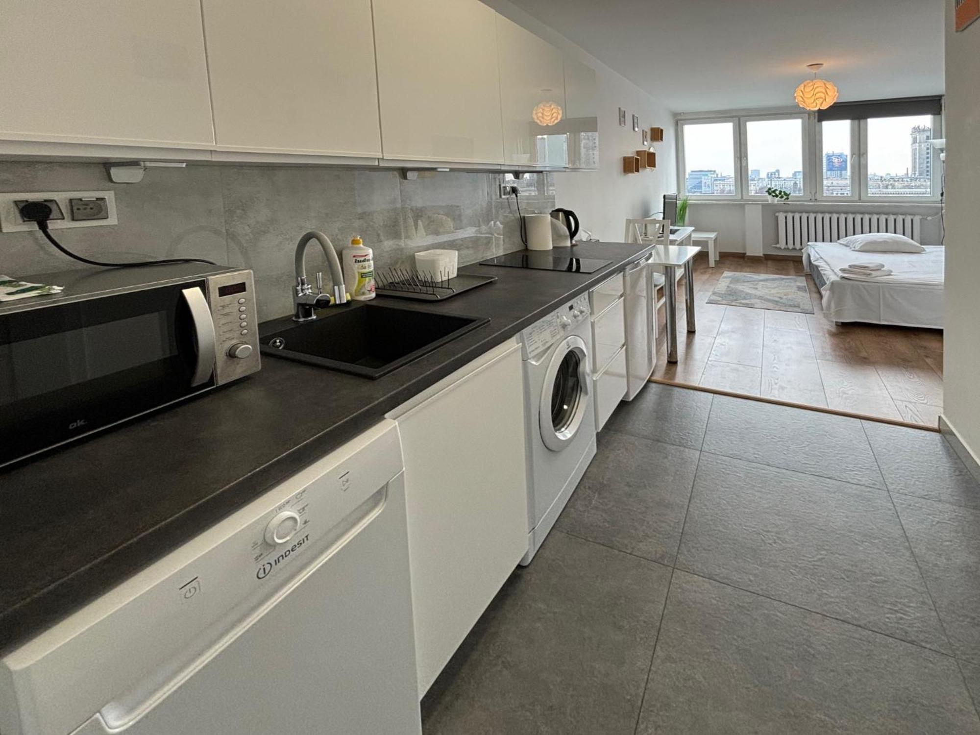 Sweet Life Apartment Next To Metro Station Warschau Exterior foto